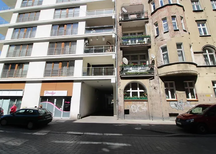 Studio Lofty Komuny Paryskiej 62