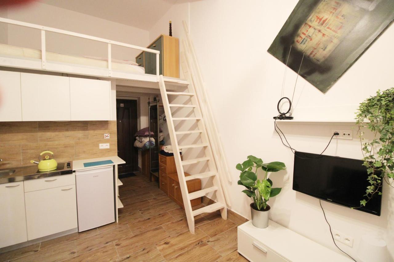 Studio Lofty Komuny Paryskiej 62 * Wrocław